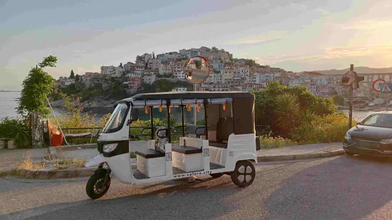tuktuk_peninsula