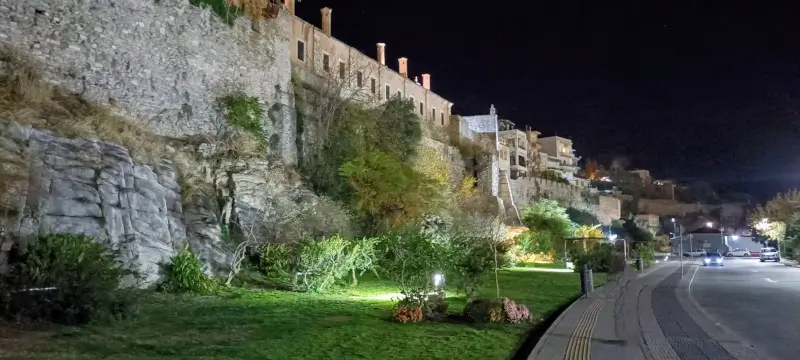castle_road