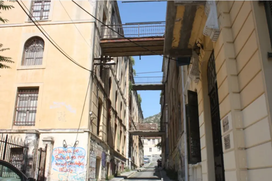 Baron-Herzog-Tobacco-Warehouse